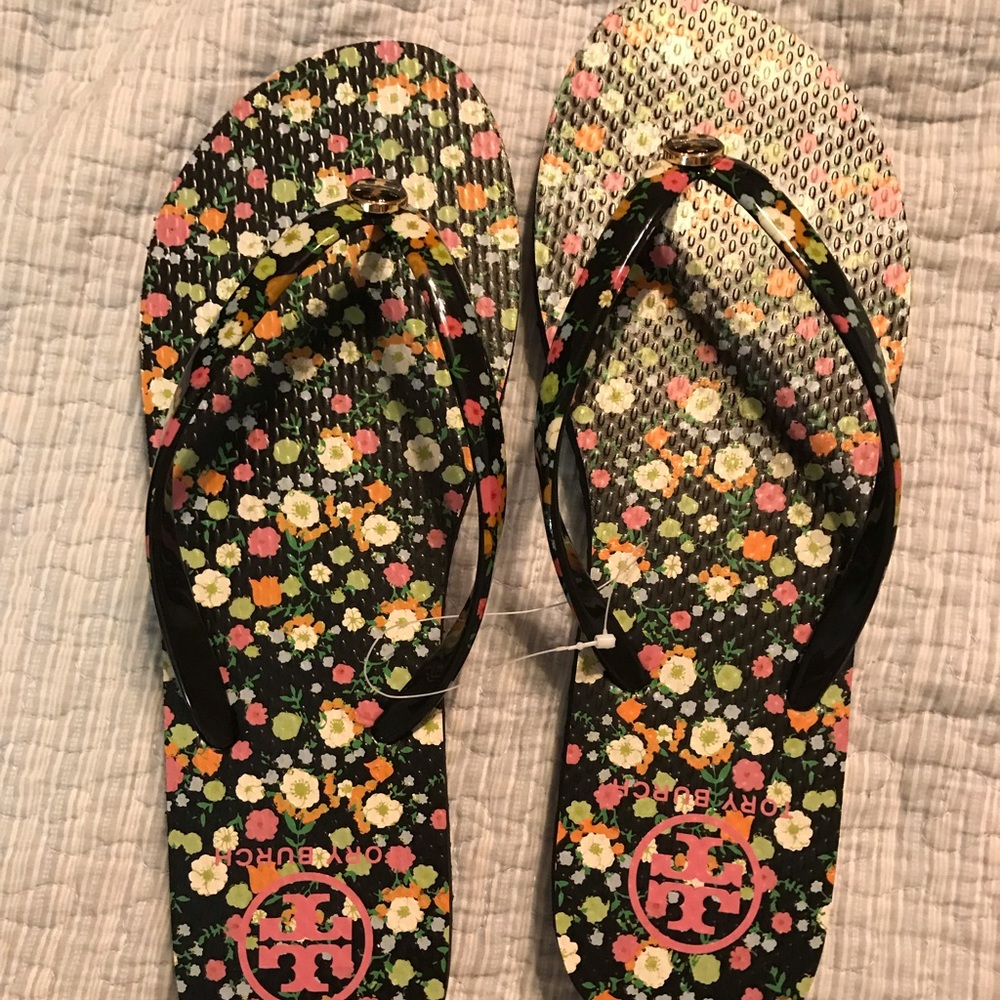 Tory Burch Classic Flip Flop size 9